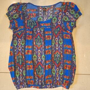Free People short sleeved multicolored floral boho shirt - size medium